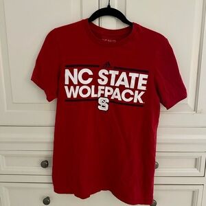 NC State Wolfpack t shirt